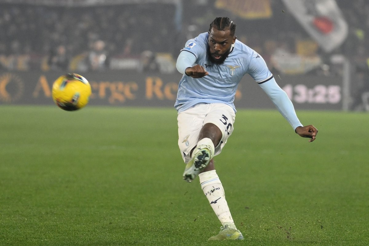 拉齐奥边卫塔瓦雷斯伤愈恢复合练，备战国米一触即发！